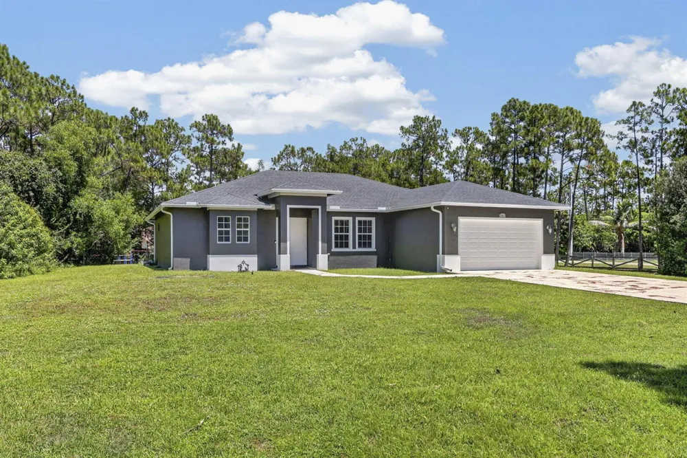 17519 Tangerine Boulevard Loxahatchee, FL 33470