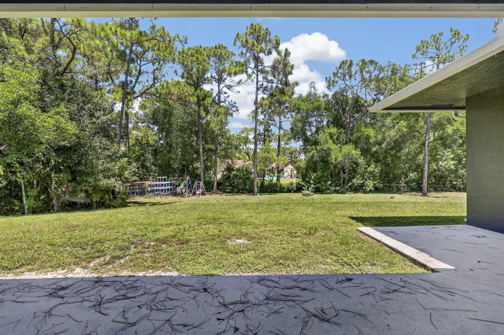 17519 Tangerine Boulevard Loxahatchee, FL 33470