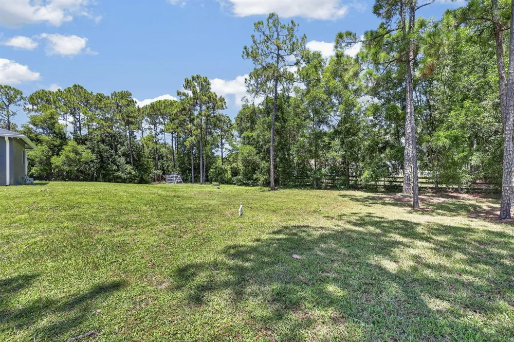 17519 Tangerine Boulevard Loxahatchee, FL 33470