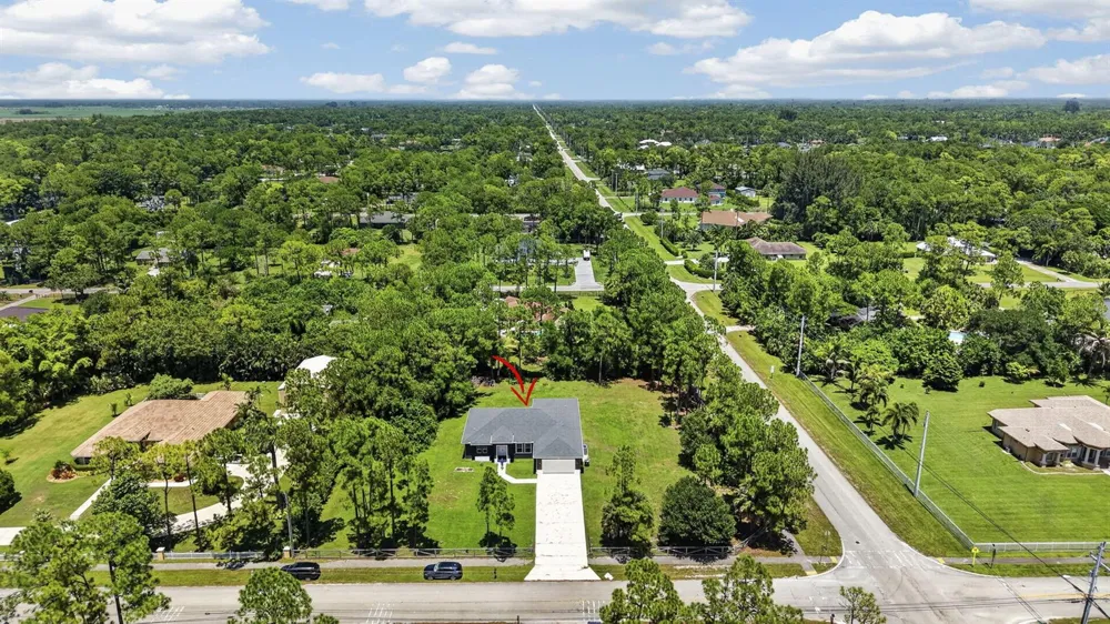 17519 Tangerine Boulevard Loxahatchee, FL 33470