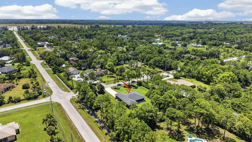 17519 Tangerine Boulevard Loxahatchee, FL 33470