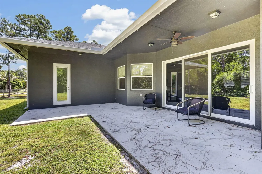 17519 Tangerine Boulevard Loxahatchee, FL 33470