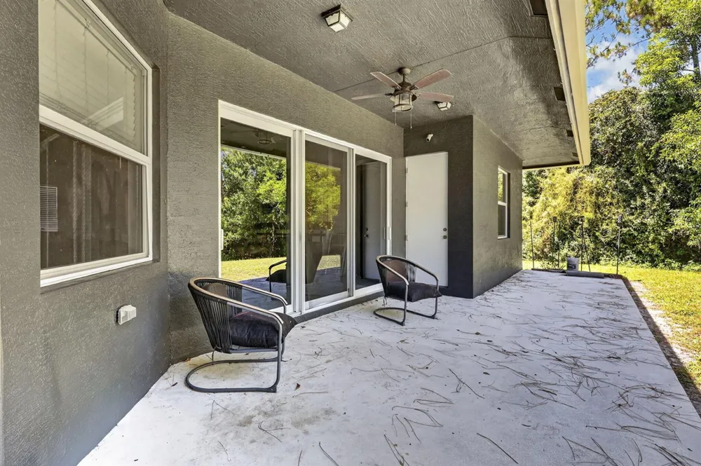 17519 Tangerine Boulevard Loxahatchee, FL 33470