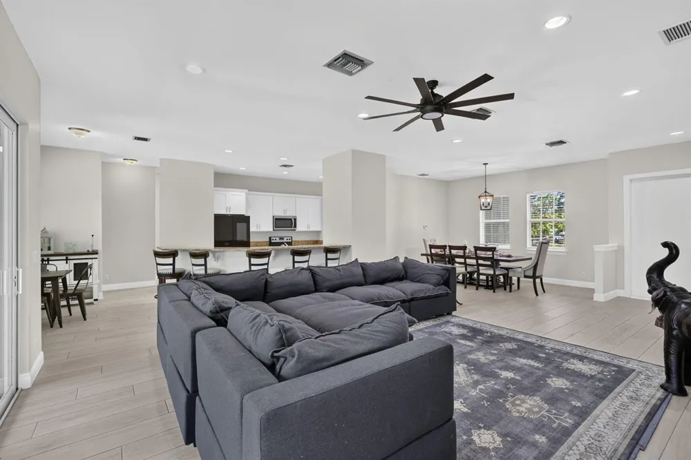17519 Tangerine Boulevard Loxahatchee, FL 33470