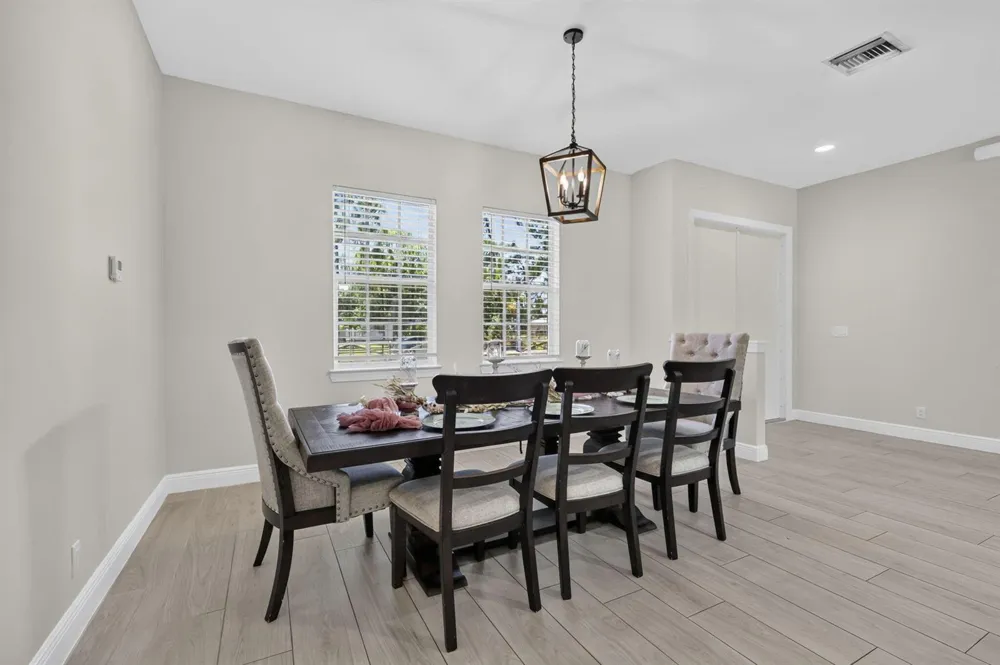 17519 Tangerine Boulevard Loxahatchee, FL 33470