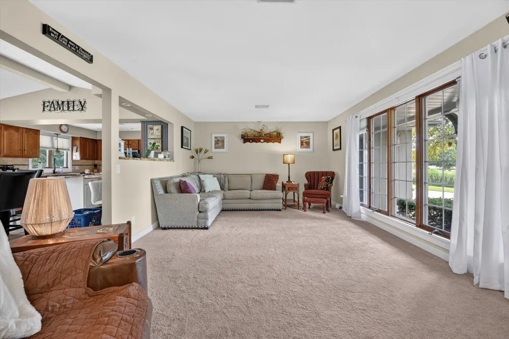 2827 Florence Drive SW Wyoming City, MI 49418