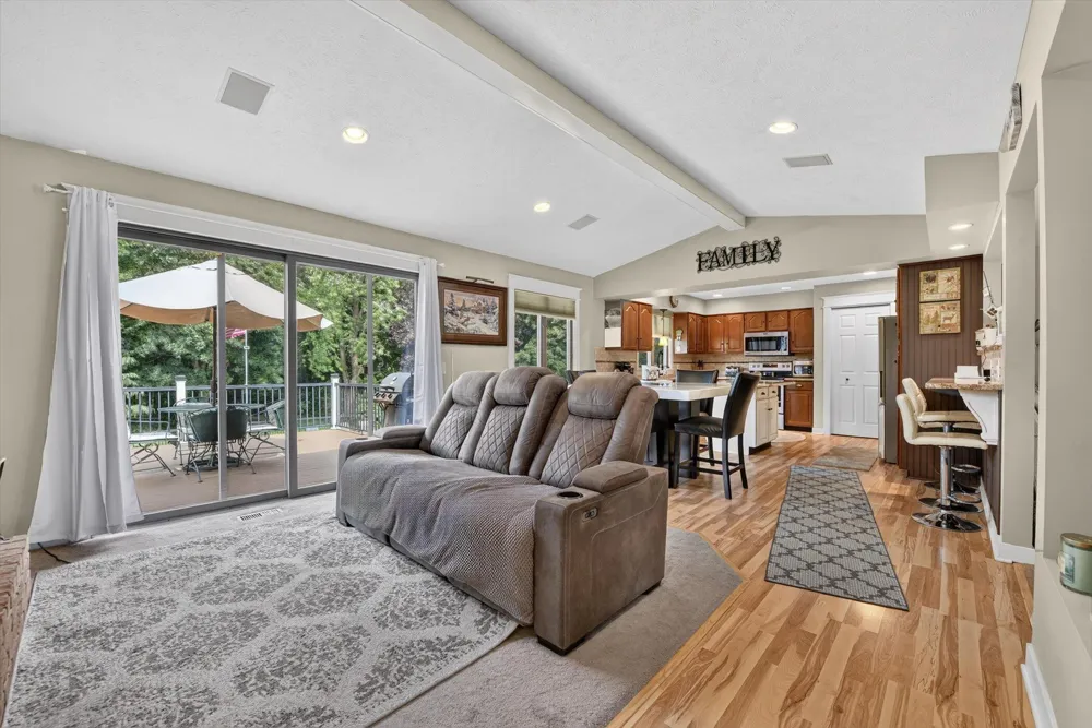 2827 Florence Drive SW Wyoming City, MI 49418