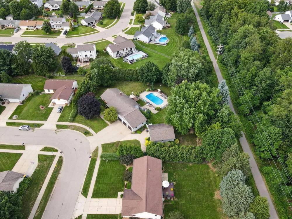 2827 Florence Drive SW Wyoming City, MI 49418