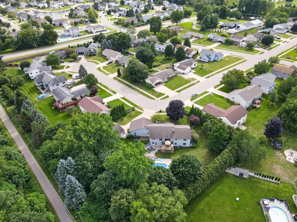 2827 Florence Drive SW Wyoming City, MI 49418
