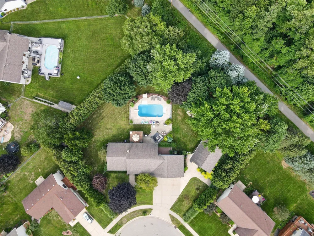 2827 Florence Drive SW Wyoming City, MI 49418
