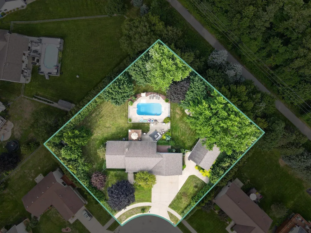 2827 Florence Drive SW Wyoming City, MI 49418
