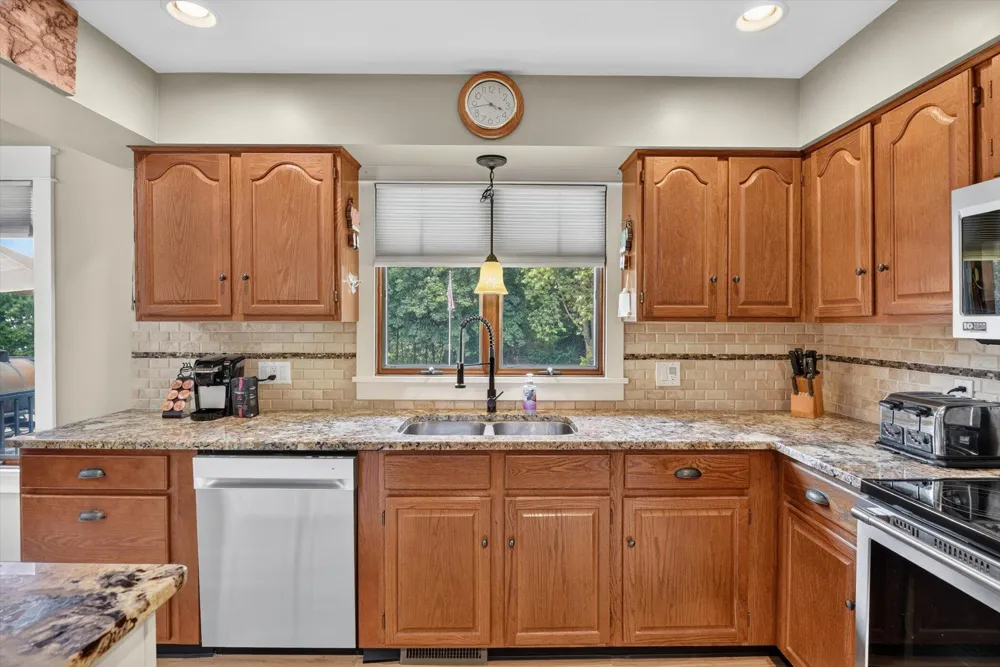 2827 Florence Drive SW Wyoming City, MI 49418