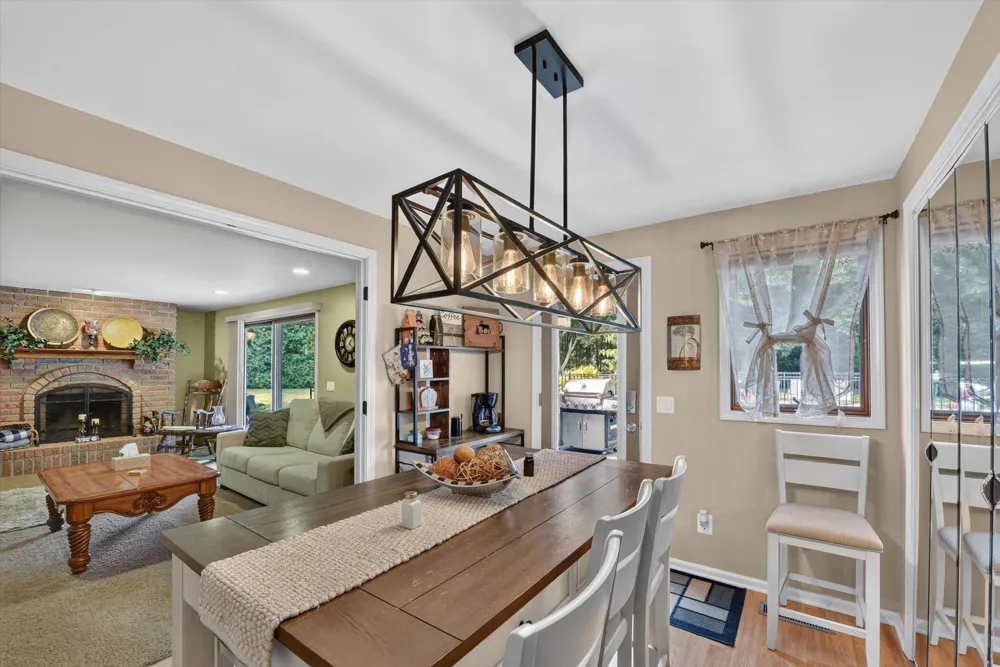 2827 Florence Drive SW Wyoming City, MI 49418