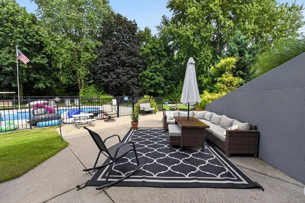 2827 Florence Drive SW Wyoming City, MI 49418