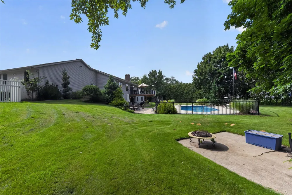 2827 Florence Drive SW Wyoming City, MI 49418