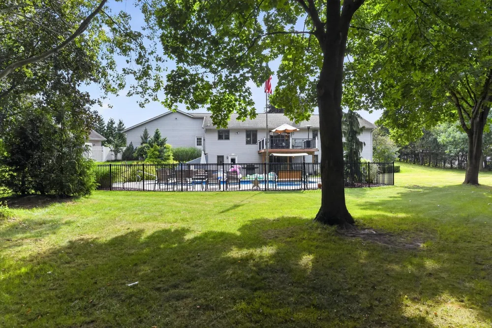 2827 Florence Drive SW Wyoming City, MI 49418