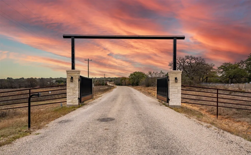 New Hope Road Palo Pinto, TX 76484