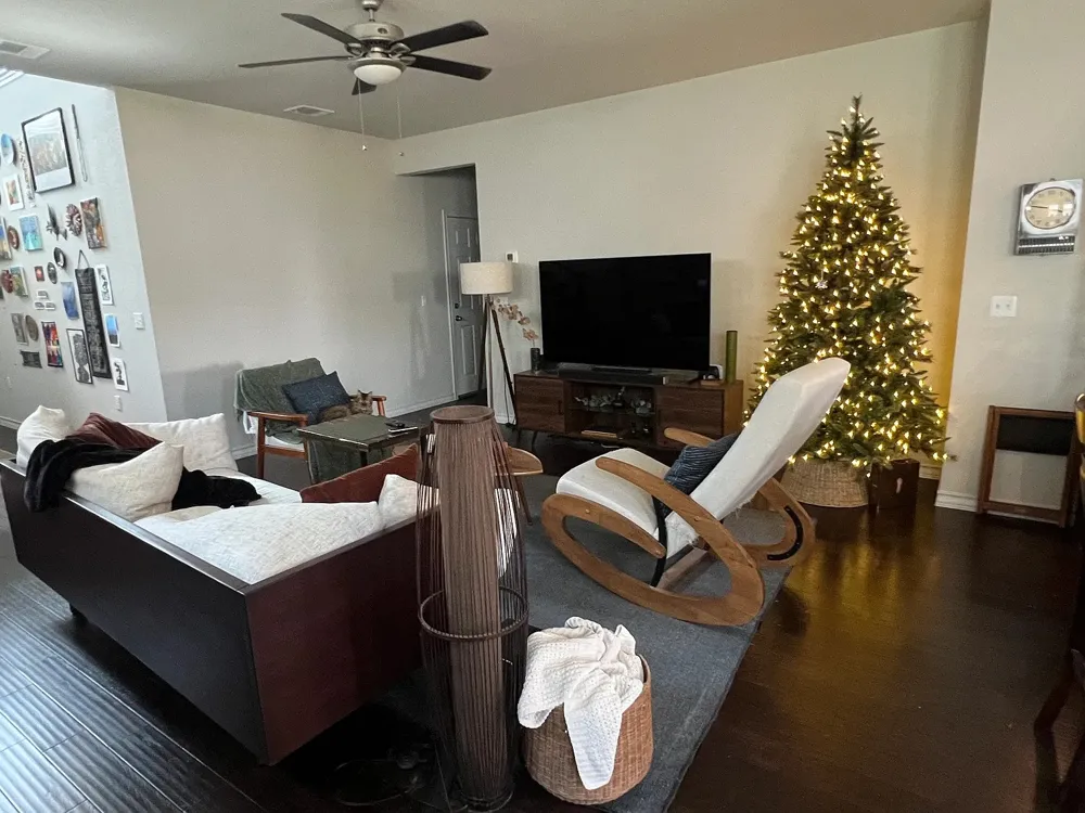 12100 Cimaizon Drive Austin, TX 78725