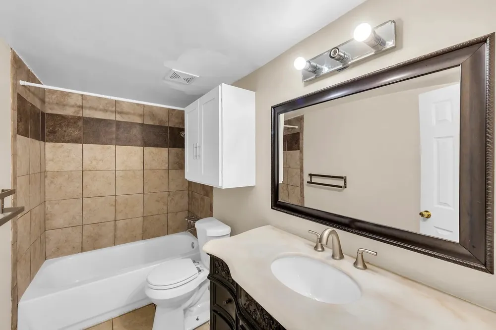 3024 Tudor Lane Irving, TX 75060