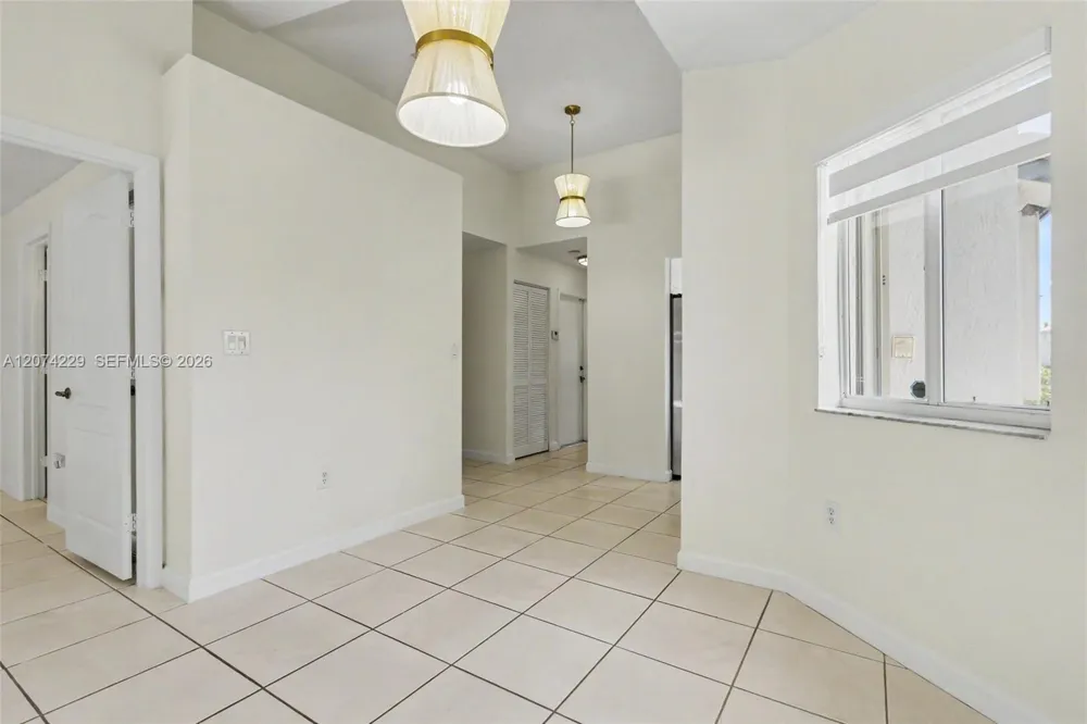 5118 NW 115th Ct Doral, FL 33178