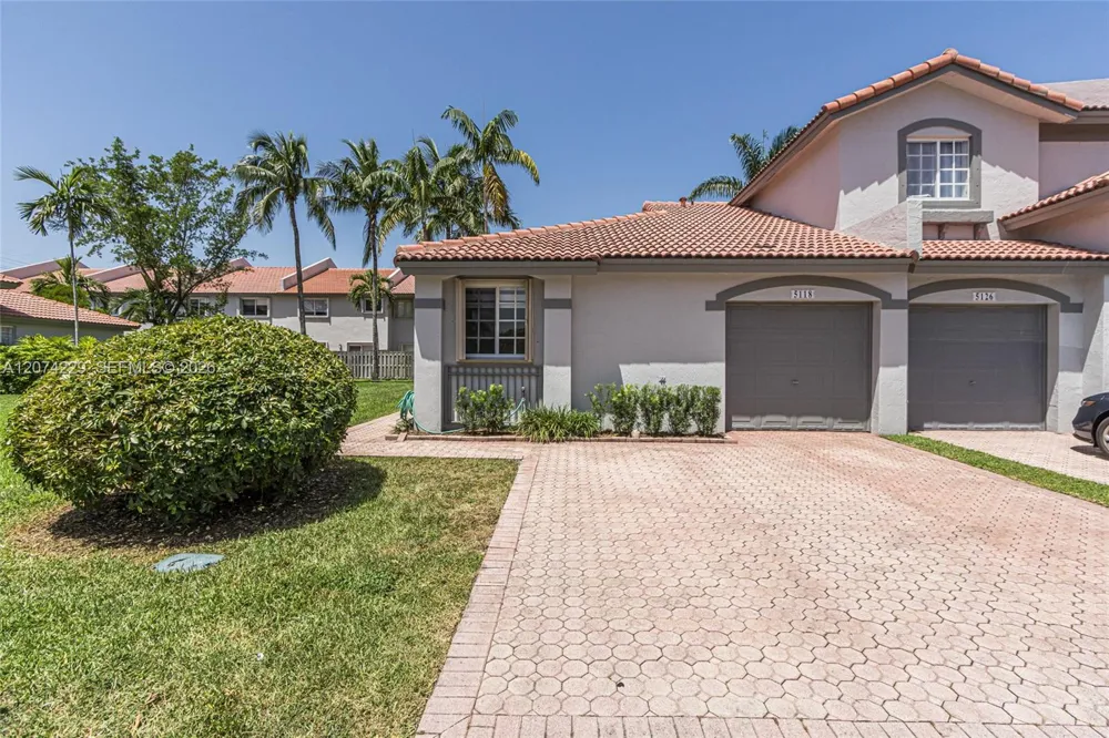 5118 NW 115th Ct Doral, FL 33178