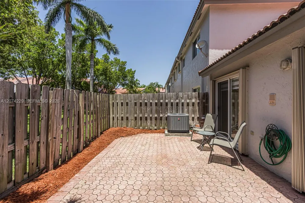 5118 NW 115th Ct Doral, FL 33178