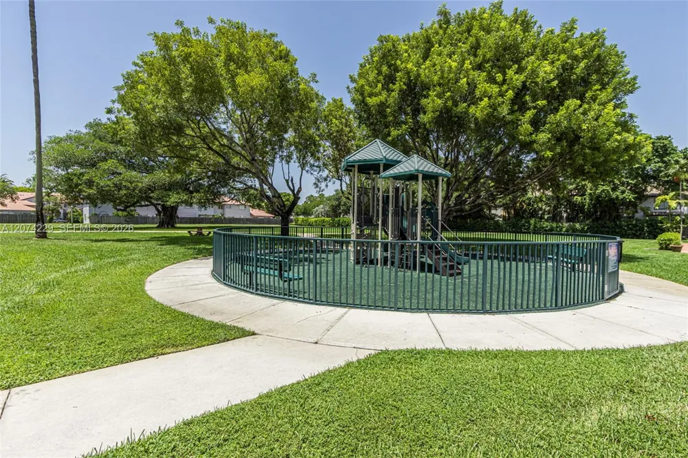 5118 NW 115th Ct Doral, FL 33178