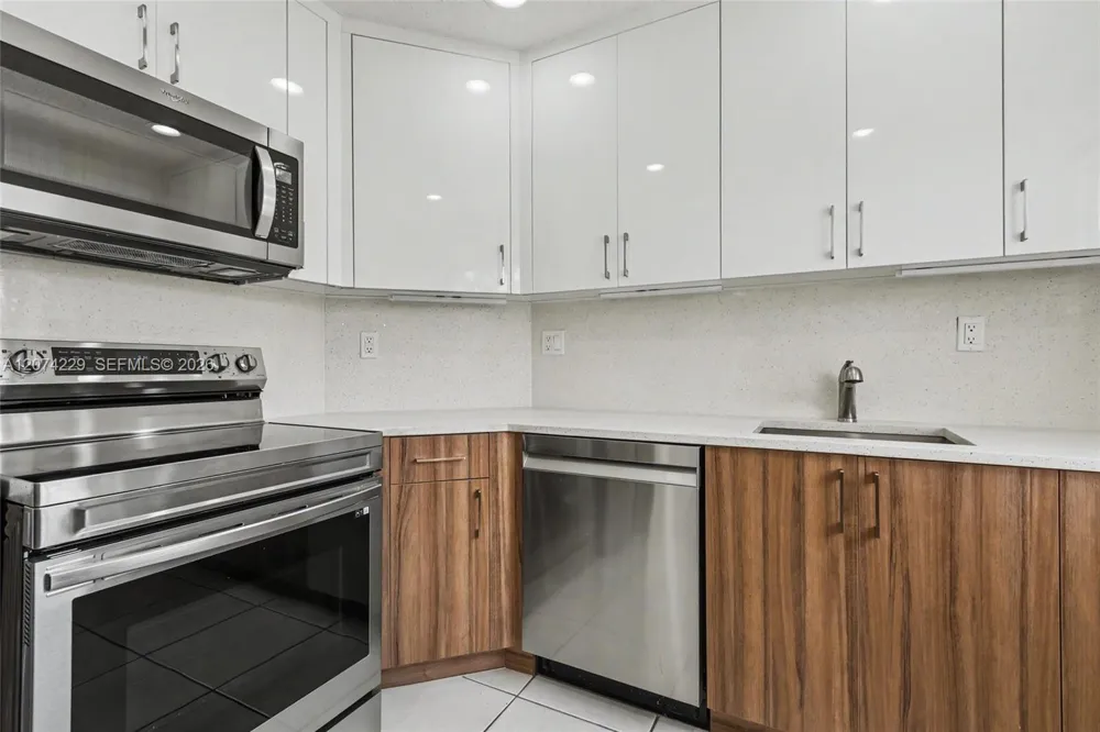 5118 NW 115th Ct Doral, FL 33178