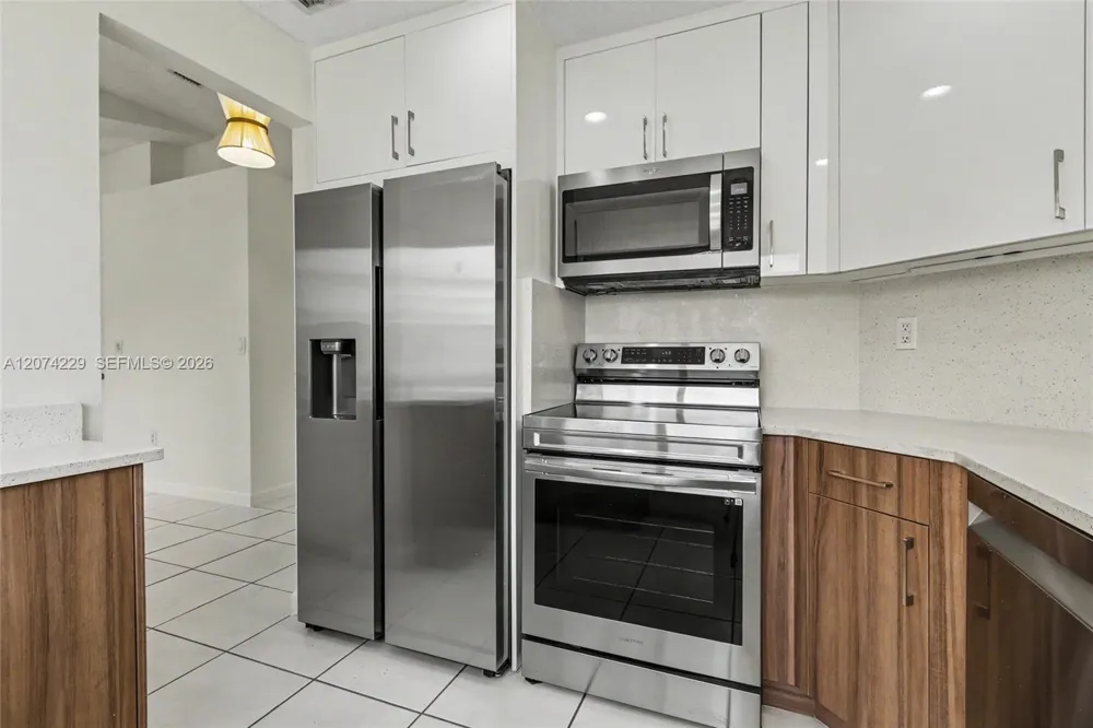 5118 NW 115th Ct Doral, FL 33178