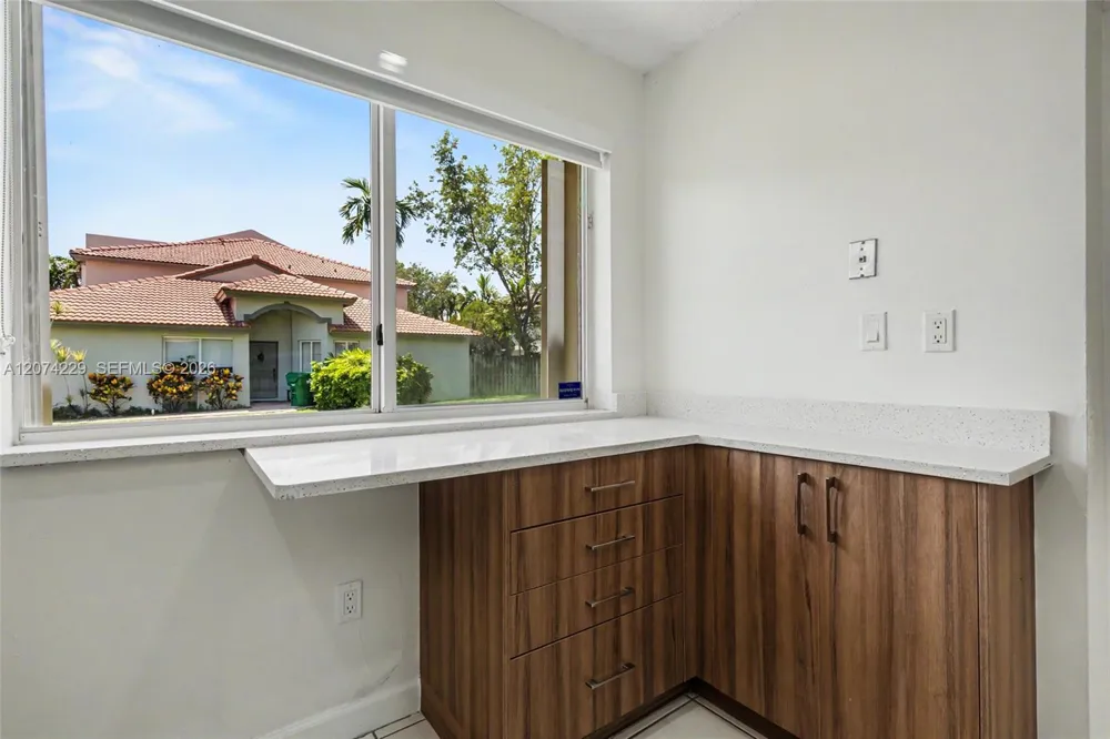 5118 NW 115th Ct Doral, FL 33178