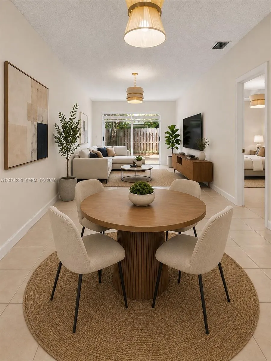 5118 NW 115th Ct Doral, FL 33178