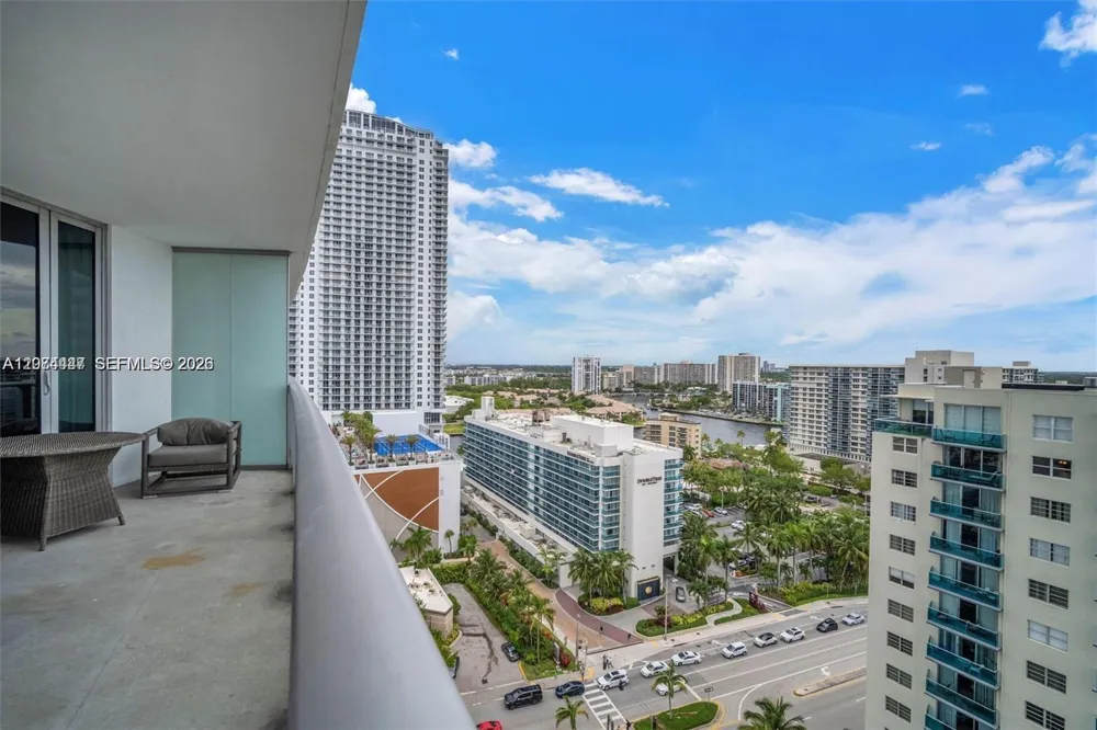4111 S Ocean Dr #1210 Hollywood, FL 33019