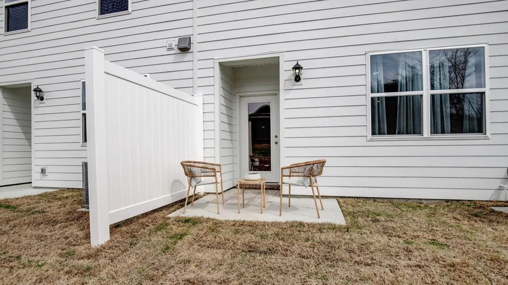 2237 Harlequin Point Lebanon, TN 37090