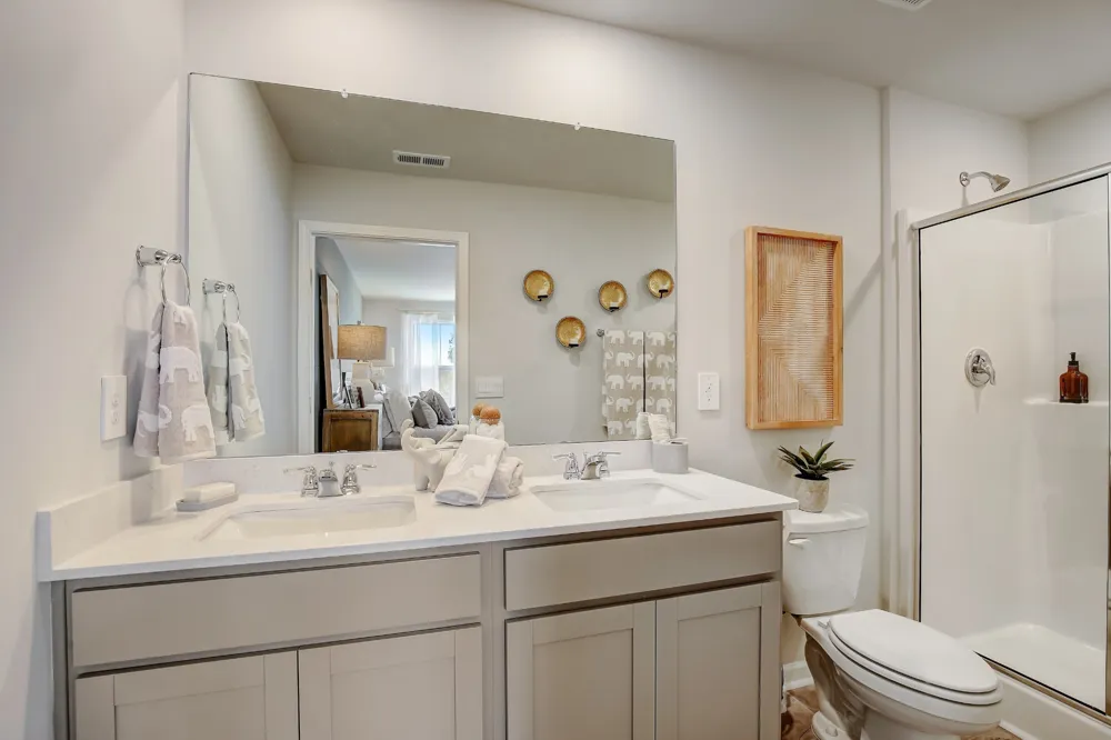2237 Harlequin Point Lebanon, TN 37090