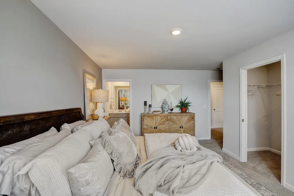 2237 Harlequin Point Lebanon, TN 37090