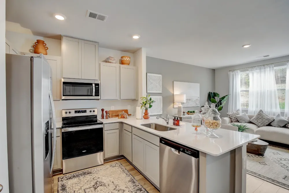 2237 Harlequin Point Lebanon, TN 37090