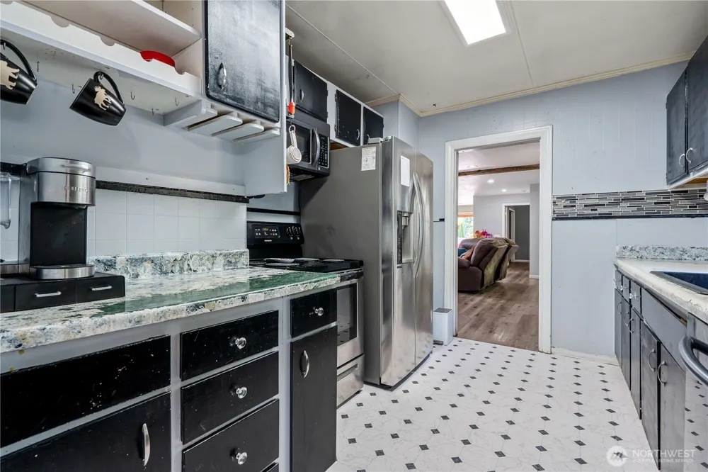 675 D STREET Blaine, WA 98230