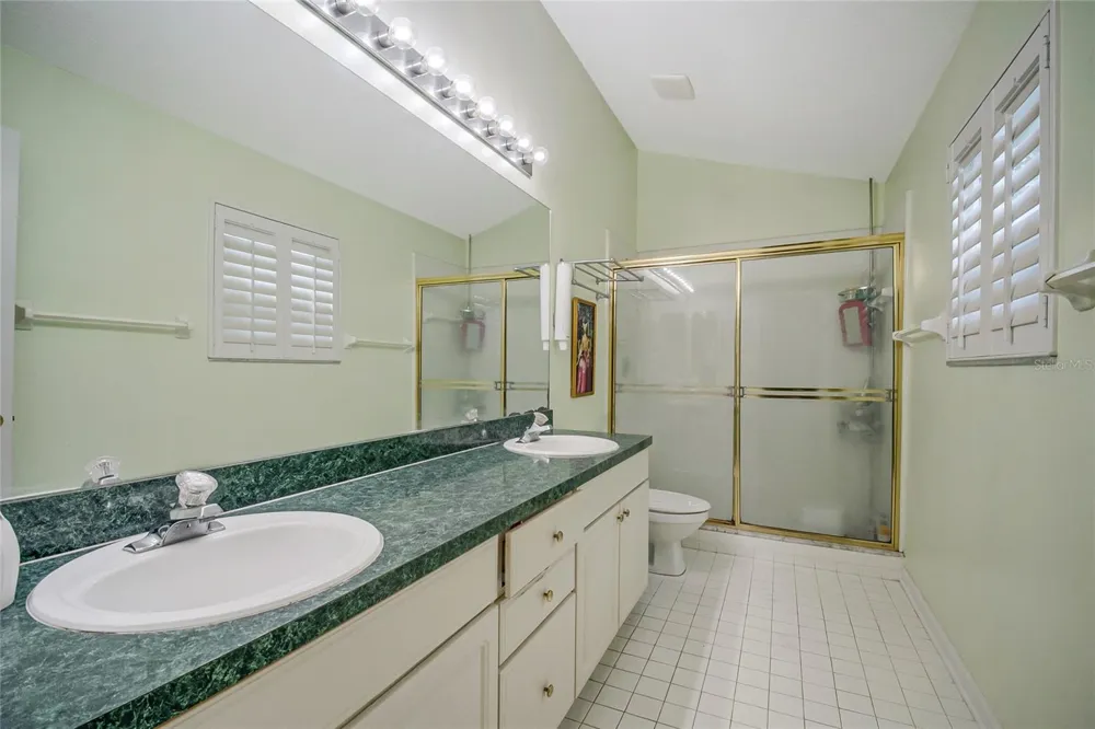 13522 HERON CAY COURT Orlando, FL 32837