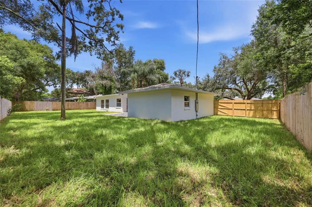 238 PRESCOTT DRIVE Orlando, FL 32809