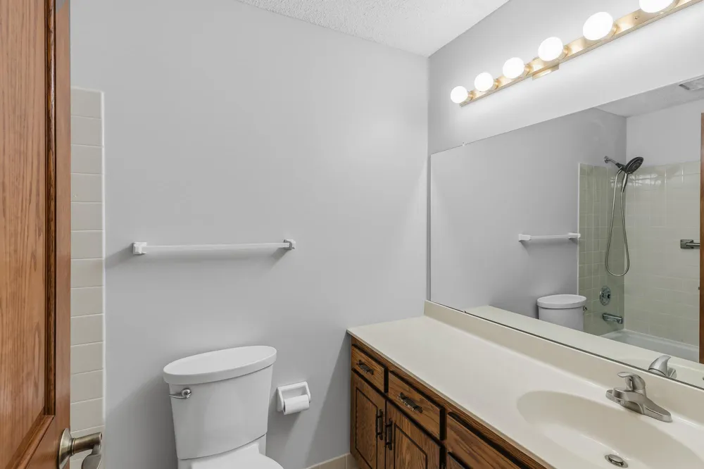 3150 Glen Oaks Avenue #108A White Bear Lake, MN 55110