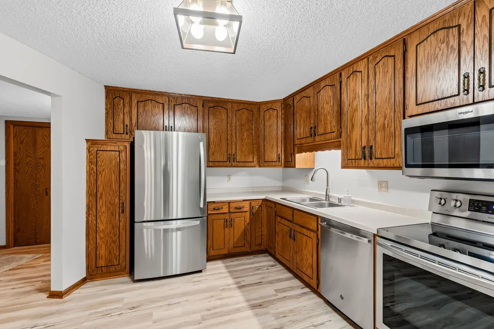 3150 Glen Oaks Avenue #108A White Bear Lake, MN 55110