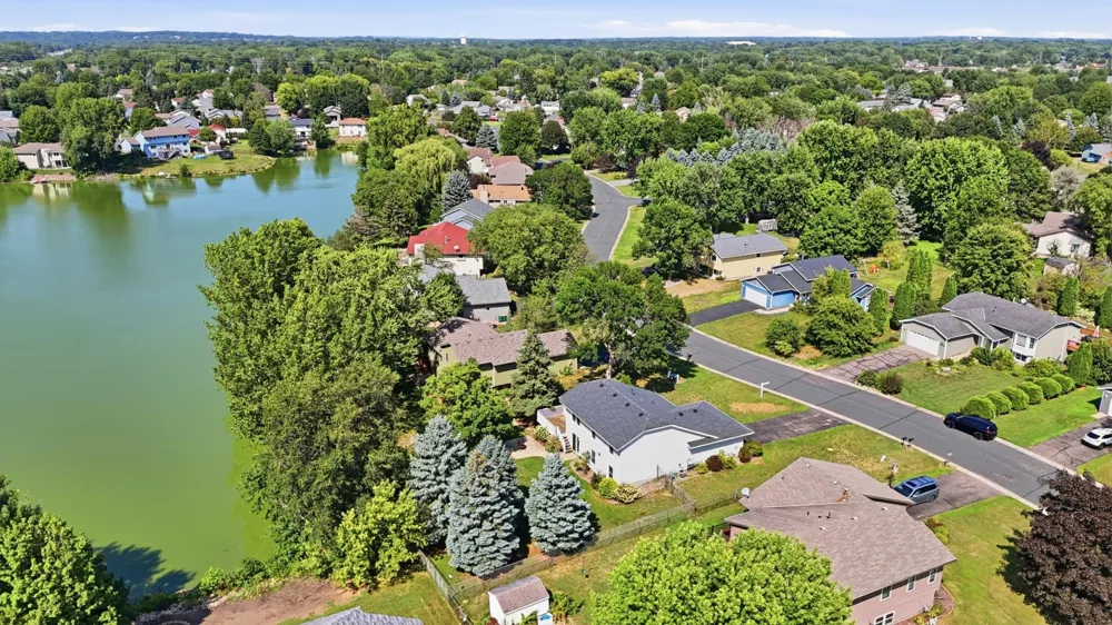 15485 Darjeeling Path Rosemount, MN 55068