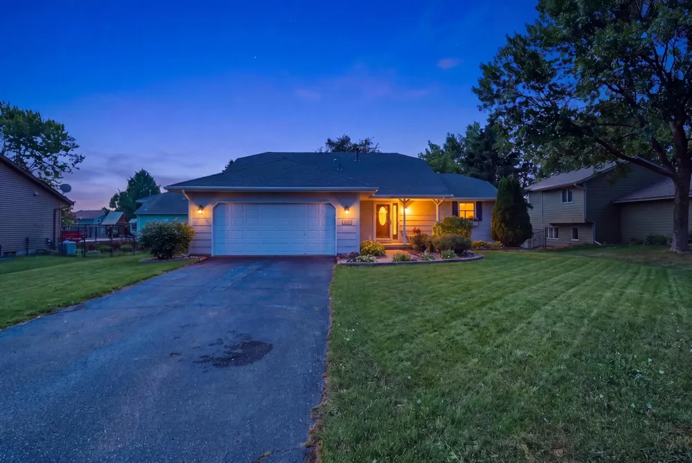 15485 Darjeeling Path Rosemount, MN 55068