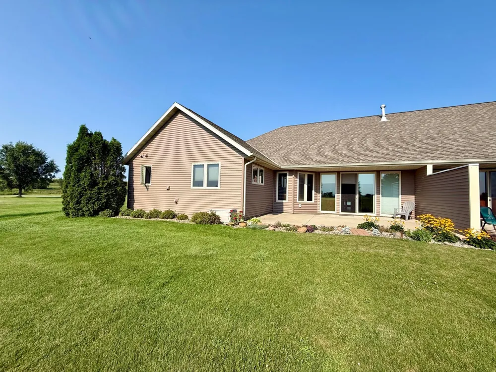 39202 Wild Rose Court Sauk Centre, MN 56378