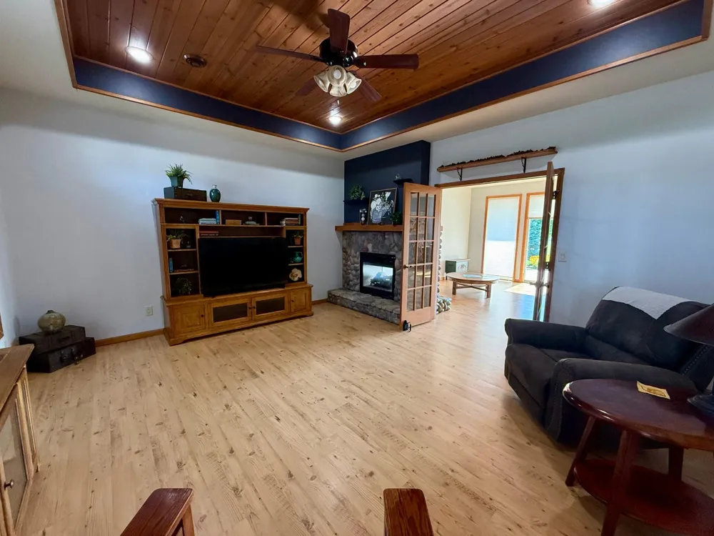 39202 Wild Rose Court Sauk Centre, MN 56378