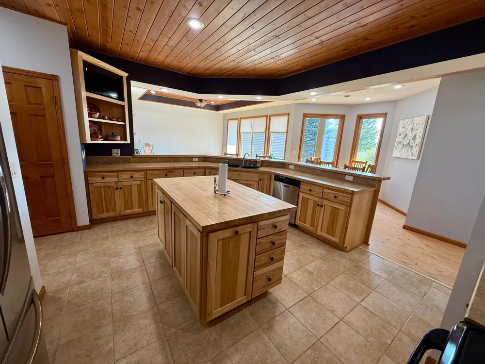 39202 Wild Rose Court Sauk Centre, MN 56378
