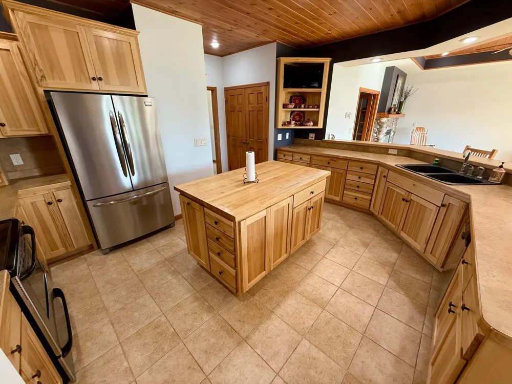 39202 Wild Rose Court Sauk Centre, MN 56378
