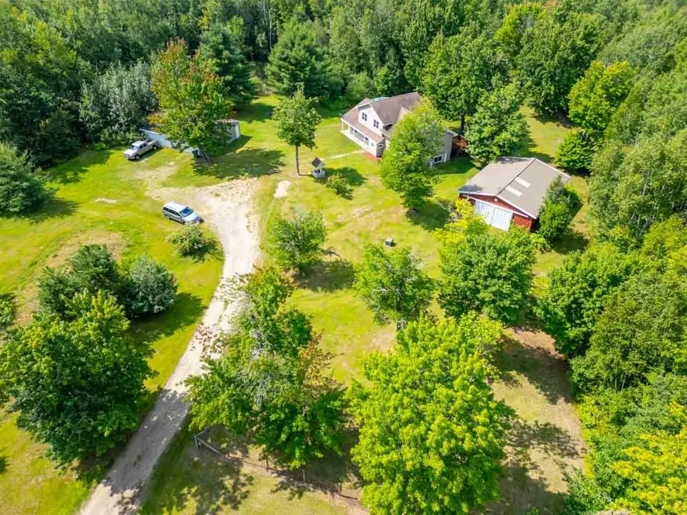 9225 Merrill Road Hibbing, MN 55746