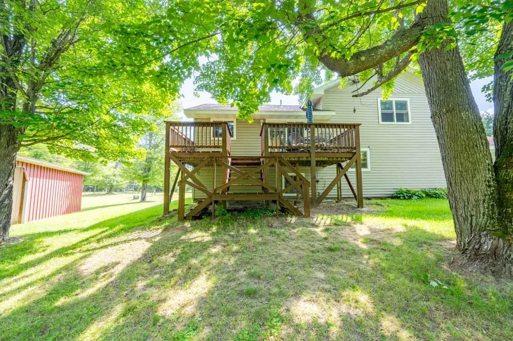 9225 Merrill Road Hibbing, MN 55746