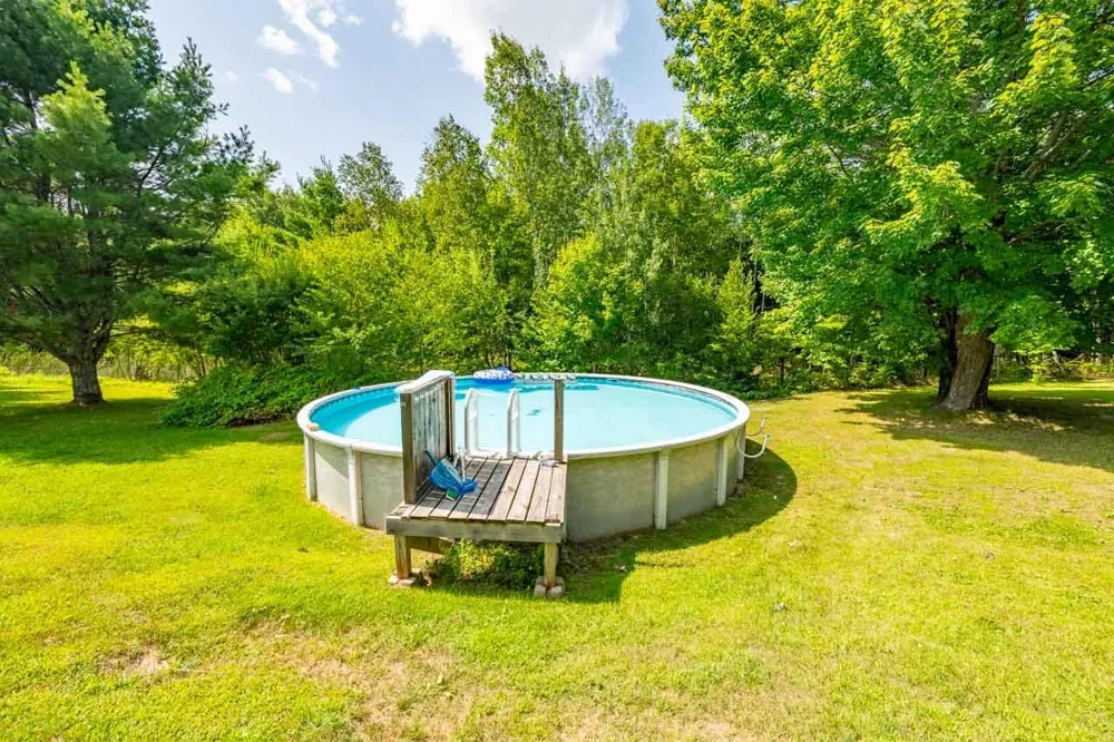 9225 Merrill Road Hibbing, MN 55746